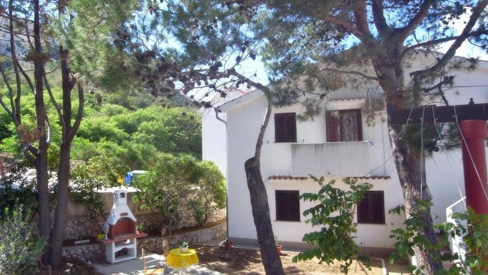 Villa Baska Luaran gambar